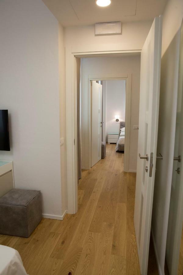 Boutique Hotel Enia ปาล์มเดดเซิร์ท ภายนอก รูปภาพ