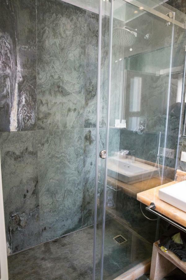 Boutique Hotel Enia ปาล์มเดดเซิร์ท ภายนอก รูปภาพ