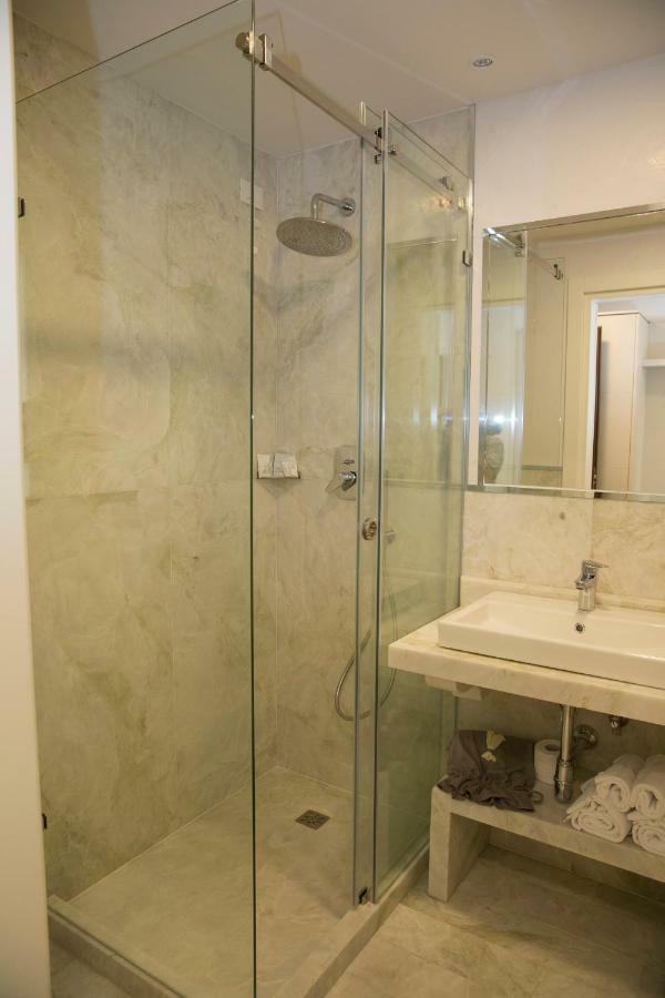 Boutique Hotel Enia ปาล์มเดดเซิร์ท ภายนอก รูปภาพ